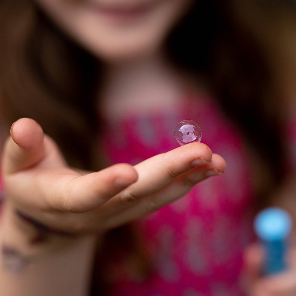 Physics Exploration Activity: Touchable Bubble Science and Surface Tension Investigation Kit
