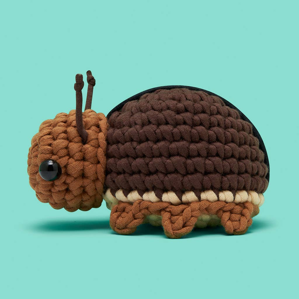 Educational Crochet Learning Kit – Beginner Fiber Arts Skill Development: Woobles Charlie the Roach Crochet Kit
