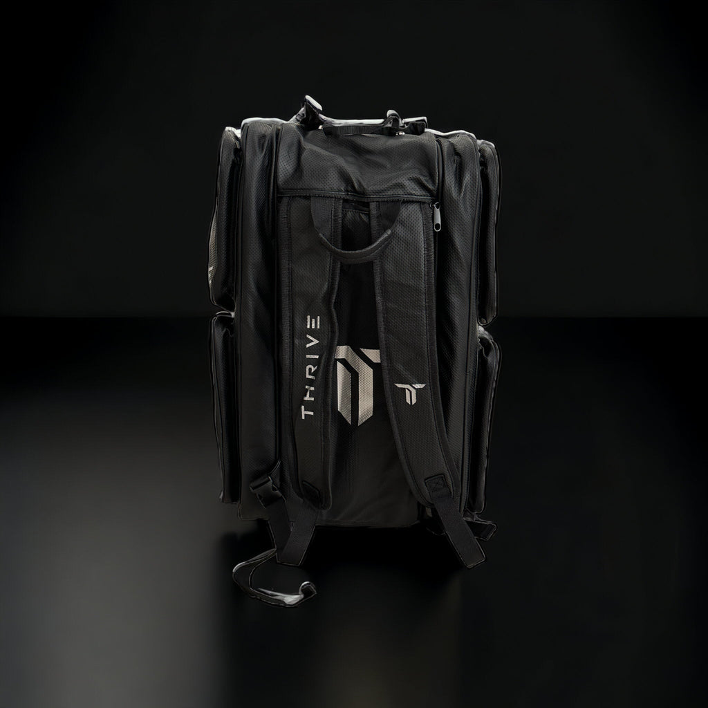 Elite Pro Tour Bag w/shoe bag- BLACK
